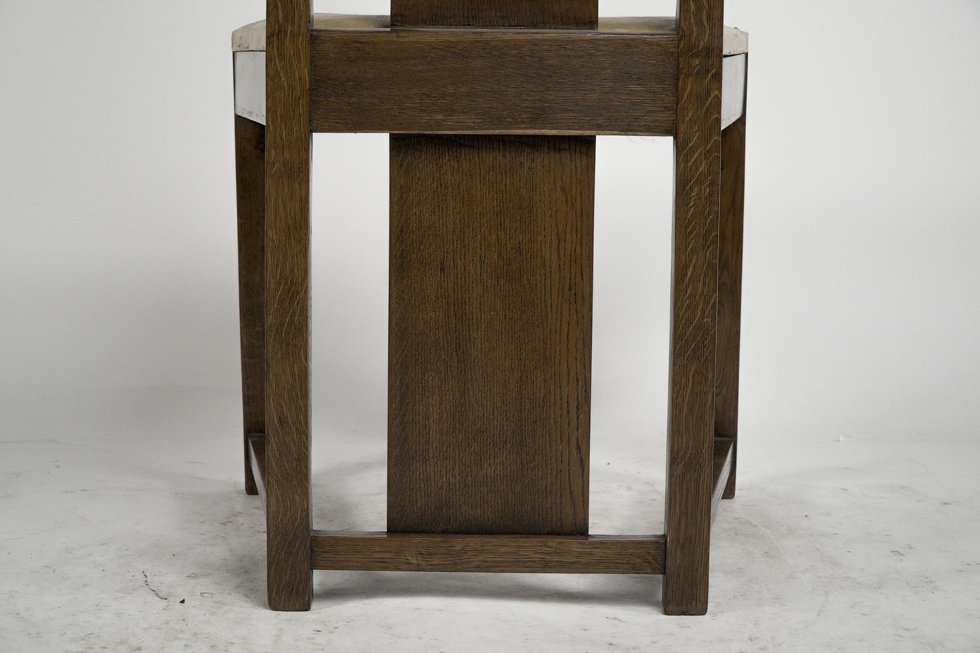 M H Baillie Scott Arts & Crafts oak side chair with line & Mother of Pearl inlay For Sale 8