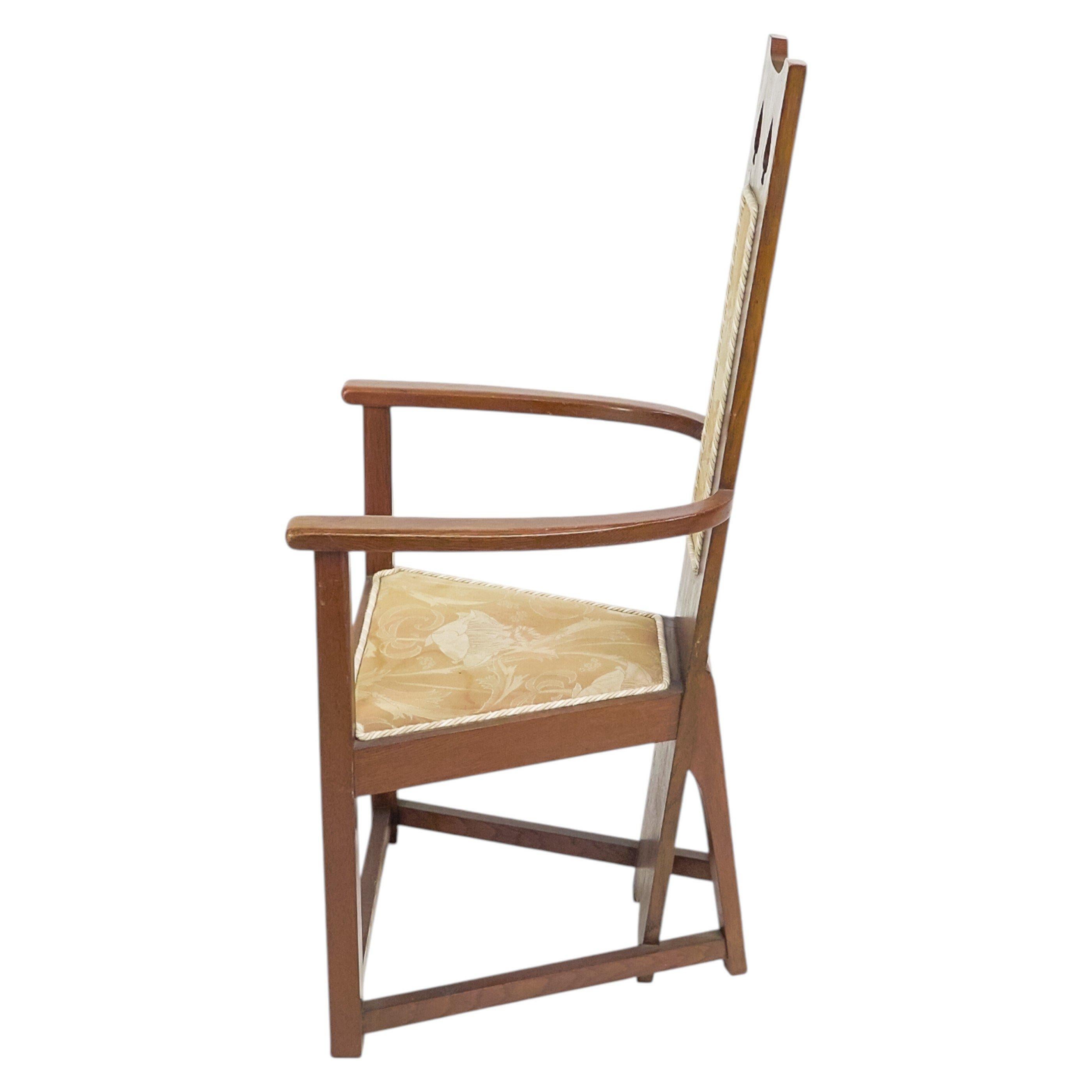 M. H. Baillie Scott, attri. Drei Arts-and-Crafts-Sessel mit hoher Rückenlehne aus Eiche im Angebot 11