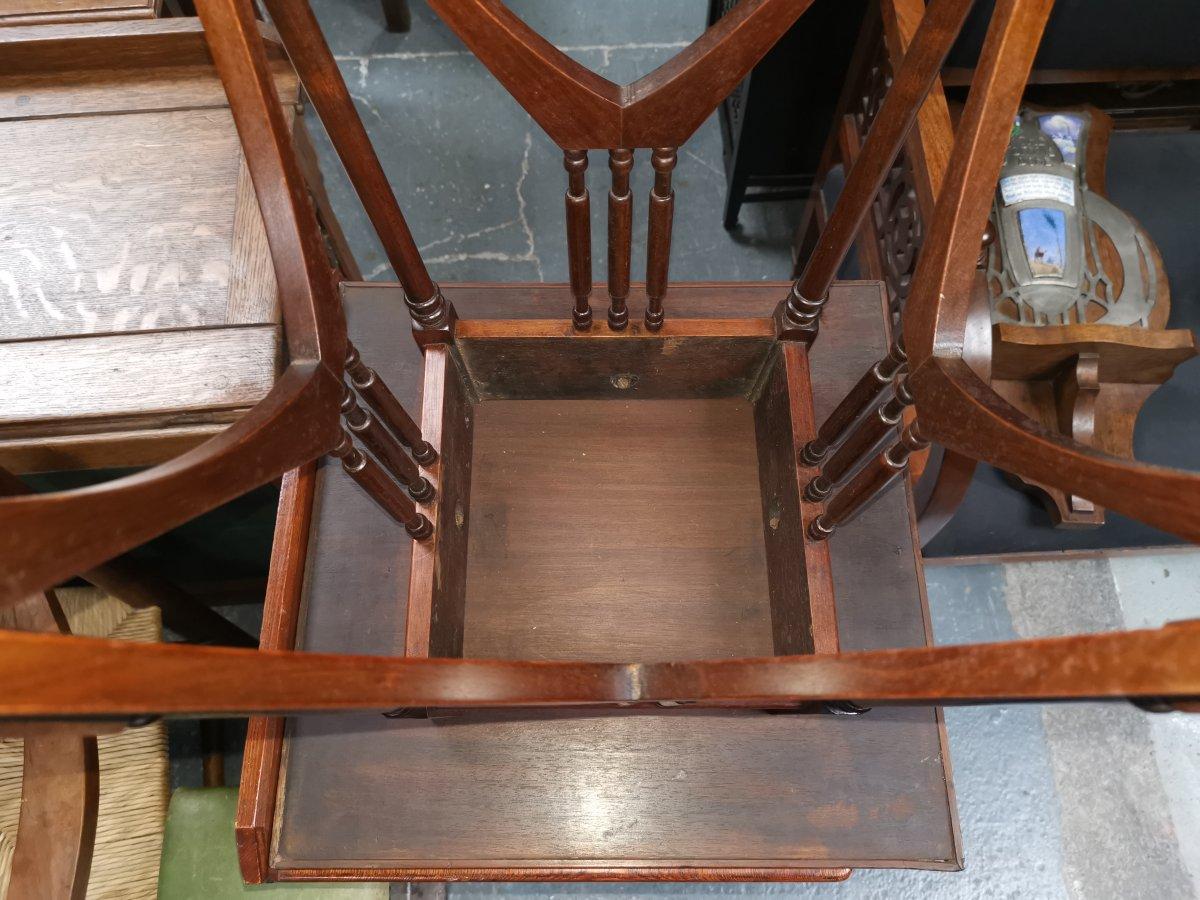 Hand-Crafted  M H Baillie Scott for The Guild Of Handicraft A Rosewood & Mahogany Side Table For Sale