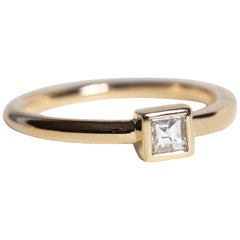 M. Hisae Carré Cut Antique White Diamond Yellow Gold Solitaire Cocktail Ring