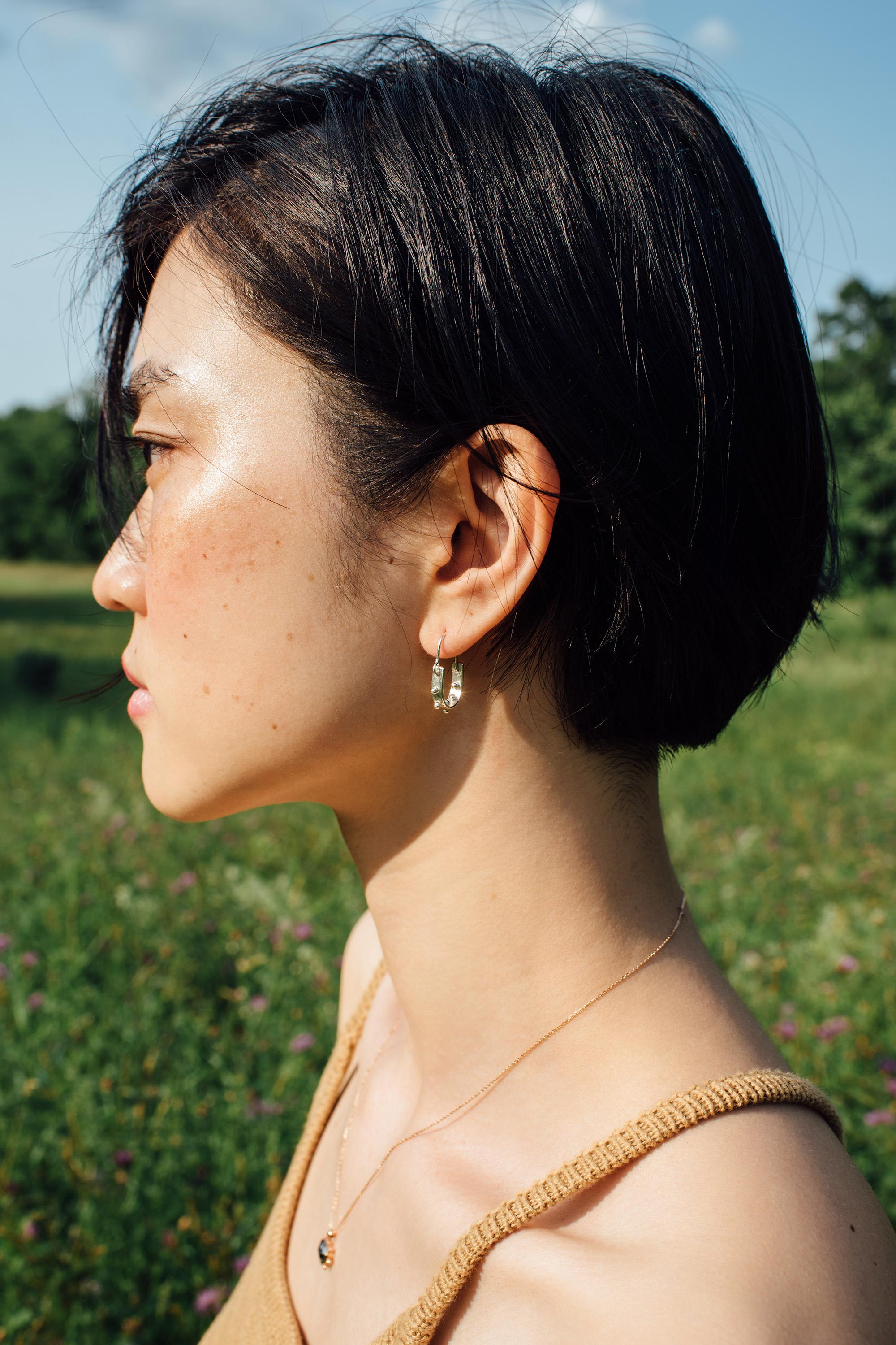 My favorite no-fuss, everyday earring. That little bit of edge you like to convey but not outwardly so. 

Can be made in 14K YELLOW GOLD, 14K ROSE GOLD, or 14K WHITE GOLD.
This piece is made to order and will ship in 2-3 weeks.

MATERIAL
◘  Earring