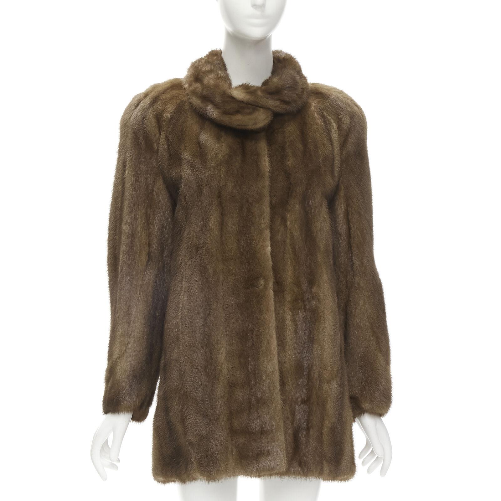 M JACQUES brown fur peter pan collar long sleeve hook eye coat jacket In Excellent Condition For Sale In Hong Kong, NT