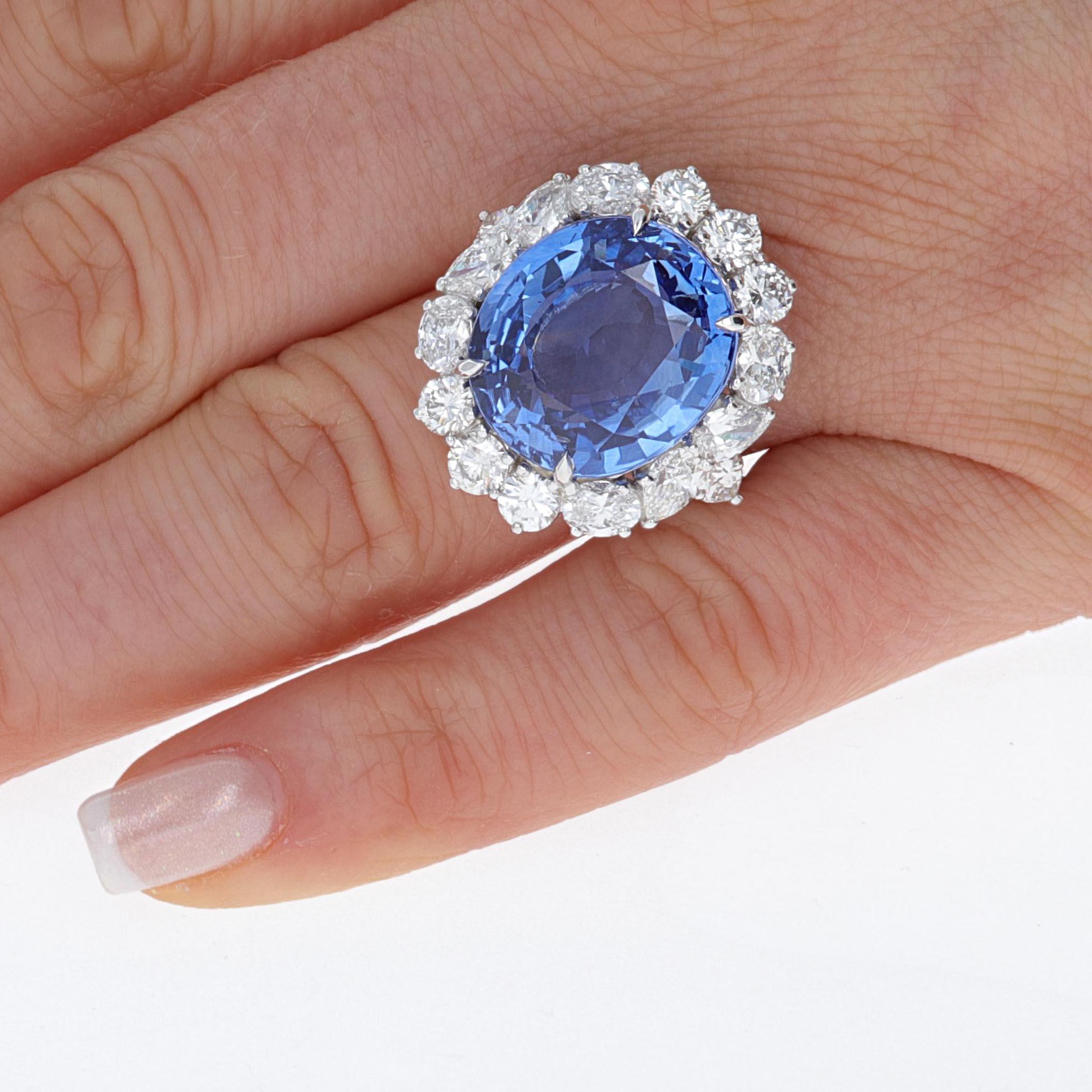 Modern  GIA Certified 18.83 Carat Ceylon Sapphire  Diamond Ring