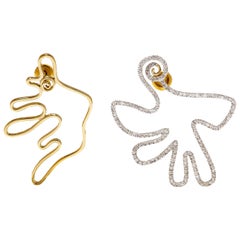 18 Karat Yellow Gold Diamond Mismatched Jack and Jill Dangle Earrings