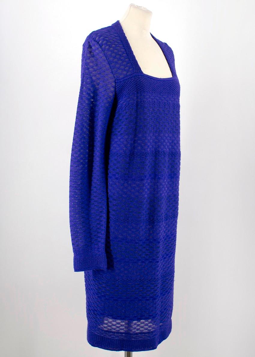 M Missoni Blue Knit Dress

- Blue textured knit dress
- Square neckline
- Elasticated material
- Black lining

Please note, these items are pre-owned and may show signs of being stored even when unworn and unused. This is reflected within the