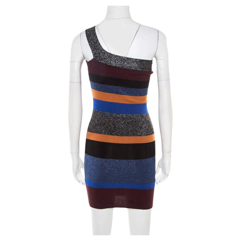This one shoulder M Missoni dress is an impeccable balance between pure sophistication and unparalleled style! The colourblock creation is made of a blend of fabrics and features a striped lurex knit design. It flaunts a flattering feminine