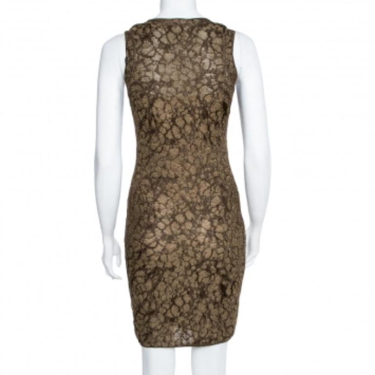 M Missoni Gold Lurex Knit Cardigan & Midi Dress Set S In Excellent Condition For Sale In Dubai, Al Qouz 2