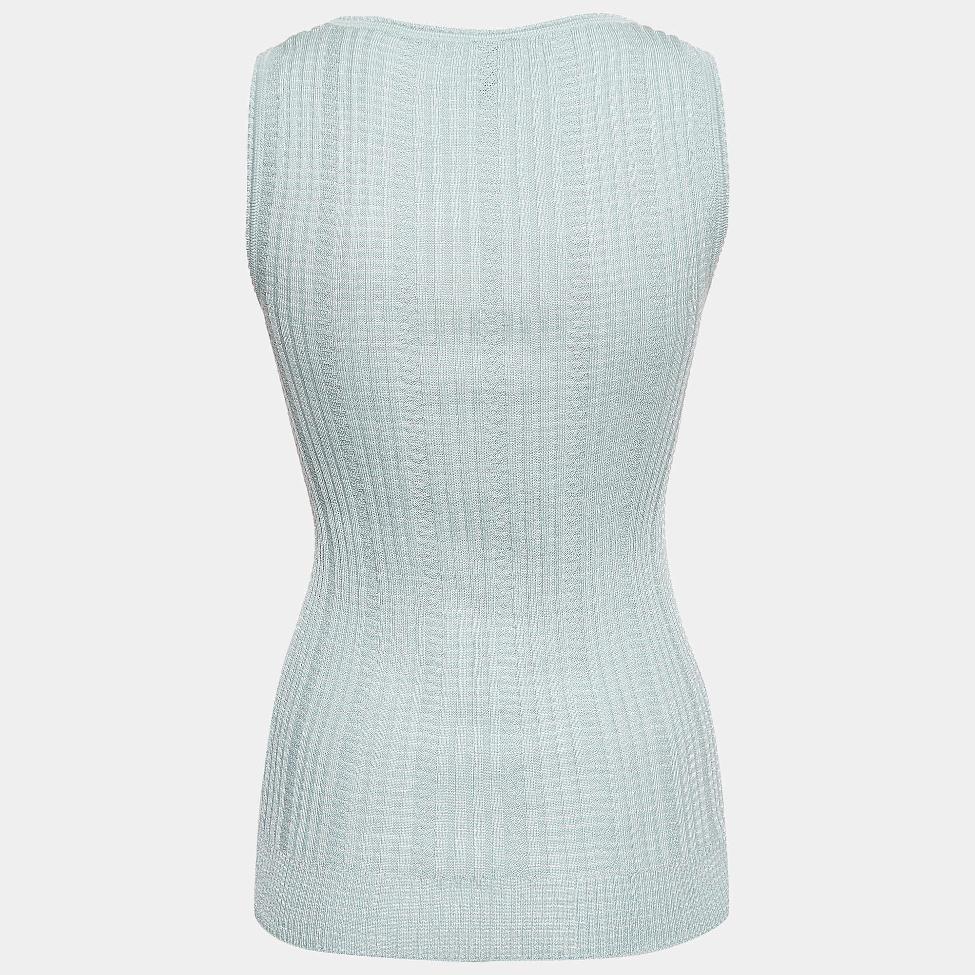 Find great style and comfort while wearing this designer top. Tailored using the best fabric  the creation has been given immense detail. Style it with a skirt and heels.