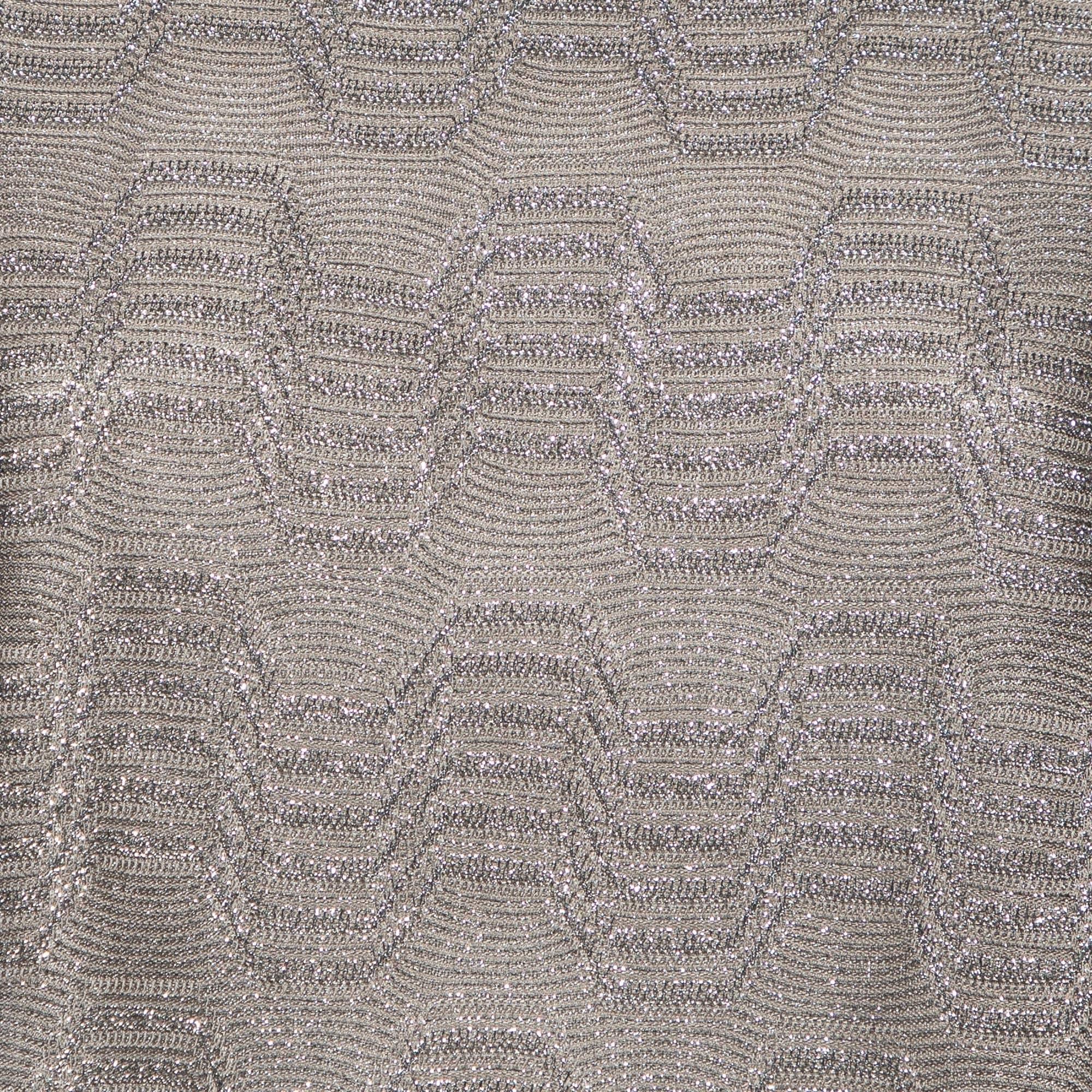 M Missoni Grigio Lurex Zig Zag Top Maglia S.I.M. In condizioni ottime in vendita a Dubai, Al Qouz 2