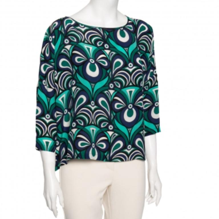 M Missoni Multicolor Printed Silk Crew Neck Top S In Good Condition For Sale In Dubai, Al Qouz 2