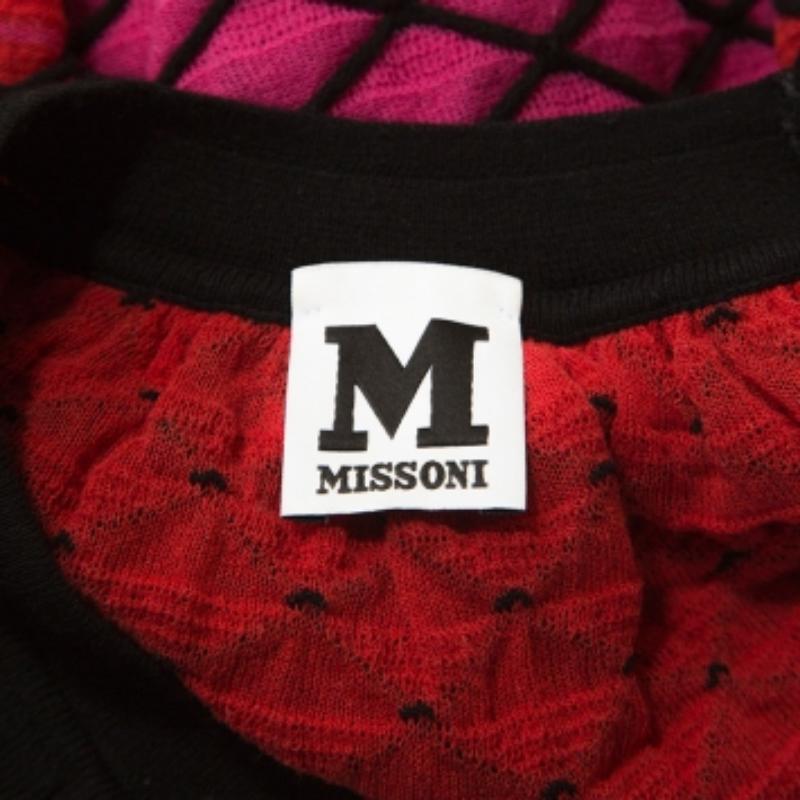 M Missoni Top a spalla fredda in maglia testurizzata multicolore S.I.M. In condizioni buone in vendita a Dubai, Al Qouz 2