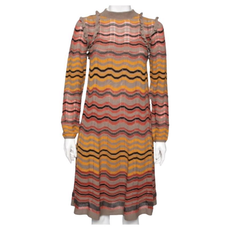 M Missoni - Multicolore Wave Perforated Pattern Knit Ruffle Detailed Midi Dress S.I.M. in vendita