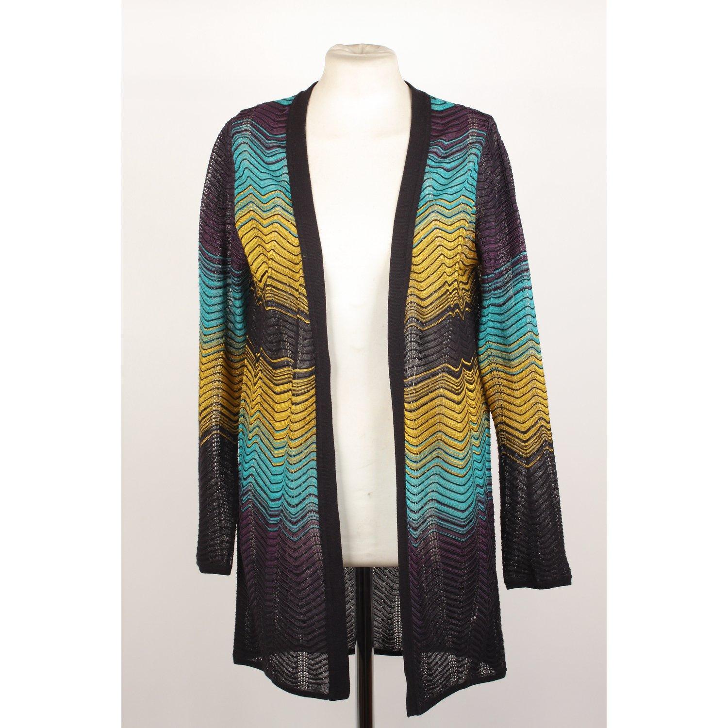 MATERIAL: Viscose Blend COLOR: Multicolor MODEL: Cardigan GENDER: Women SIZE: Small COUNTRY OF MANUFACTURE: Condition CONDITION DETAILS: A :EXCELLENT CONDITION - Used once or twice. Looks mint. Imperceptible signs of wear may be present due to