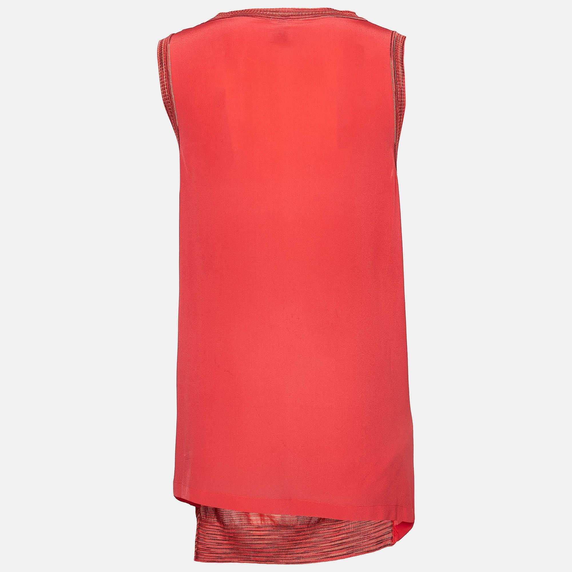 Find great style and comfort while wearing this designer top. Tailored using the best fabric  the creation has been given immense detail. Style it with a skirt and heels.