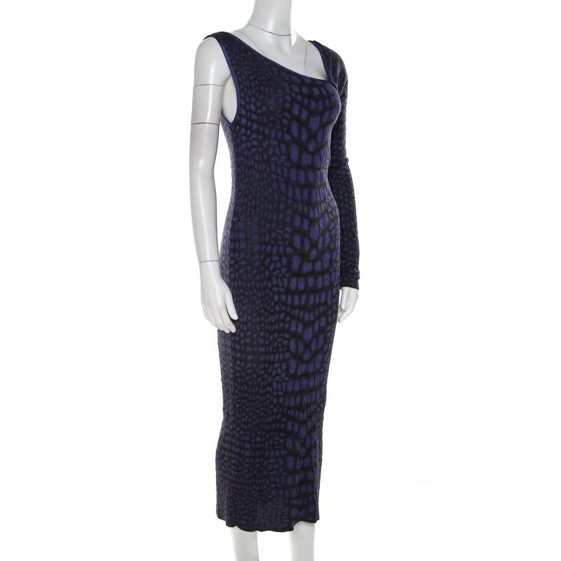 The M Missoni brand is synonymous with a distinctive and unique style in a spirit of nonconformist freedom. This dress is crafted from a blend of various fabrics in maxi silhouette and features asymmetric sleeves.

Includes: The Luxury Closet