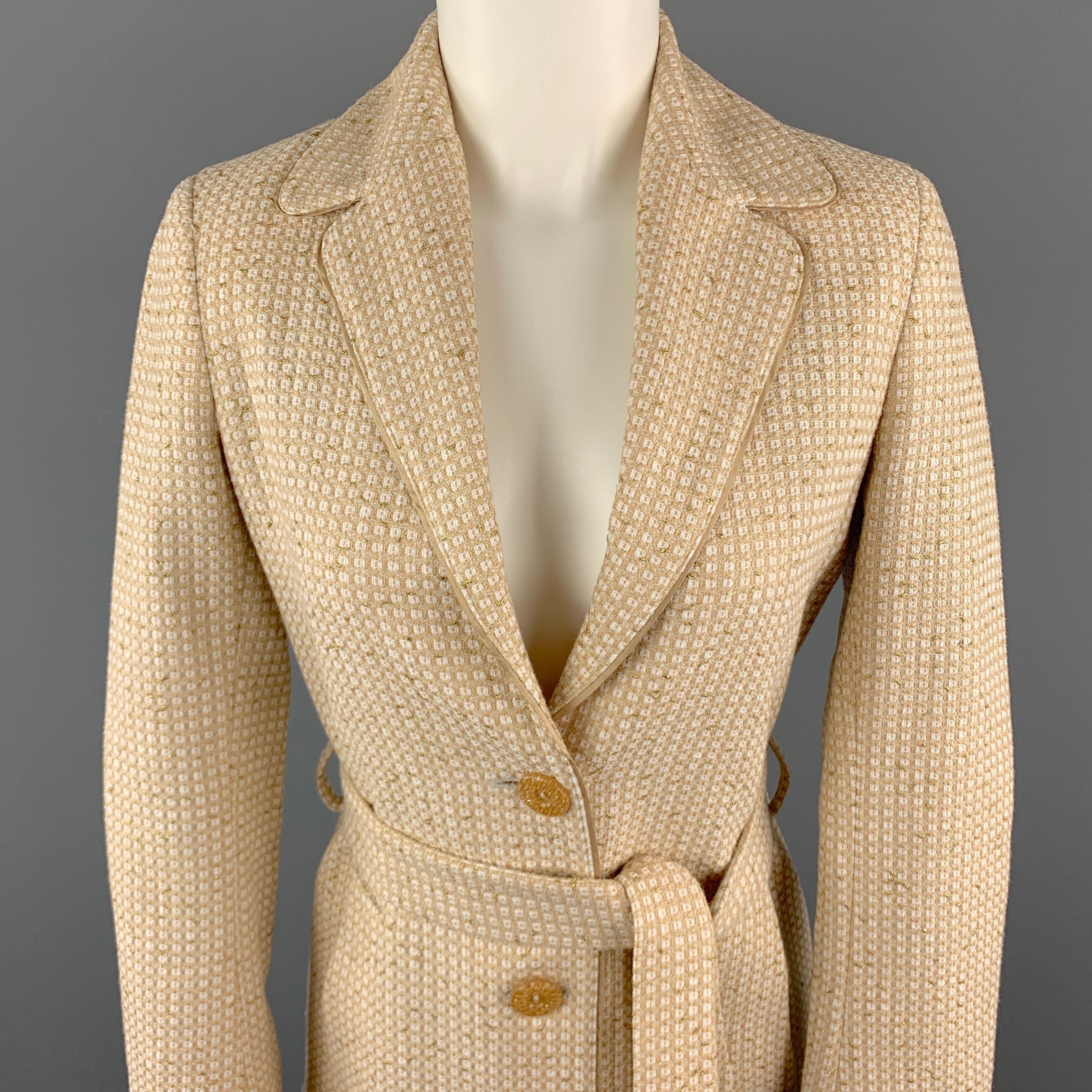 M MISSONI Coat comes in beige and gold tones in a textured woven cotton blend material, with a notch lapel, a beige trim, two buttons at closure, single breasted, slit pockets, a belt, buttoned cuffs, unlined. Made in Italy.

Excellent Pre-Owned