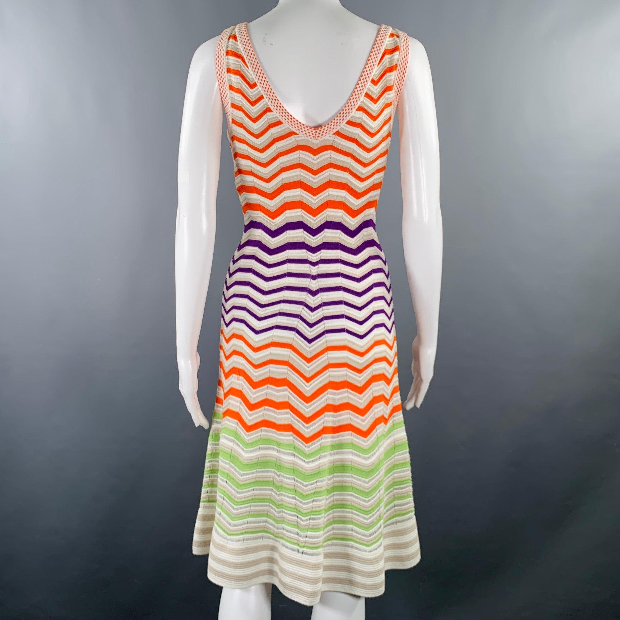 Beige M MISSONI Taille 4 Multi Color Viscose Blend Zig Zag Sleeveless Dress (Robe sans manches) en vente