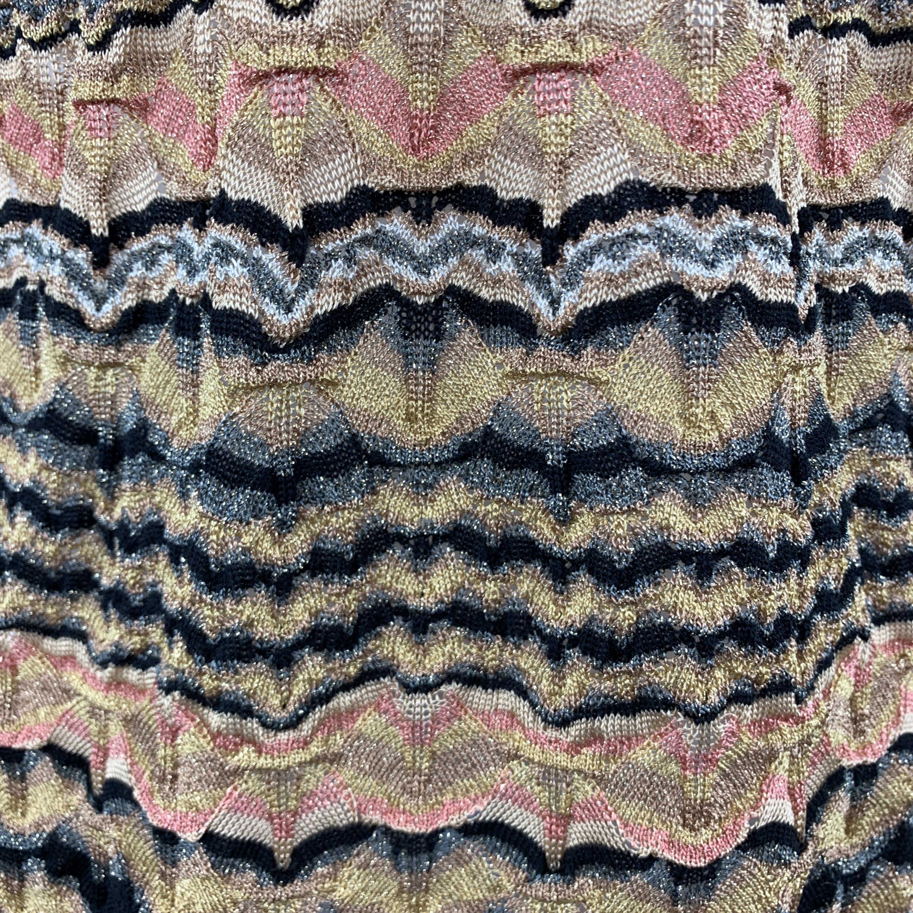 M MISSONI Size 8 Gold Pink & Black Pattern Knit V Neck Top 2