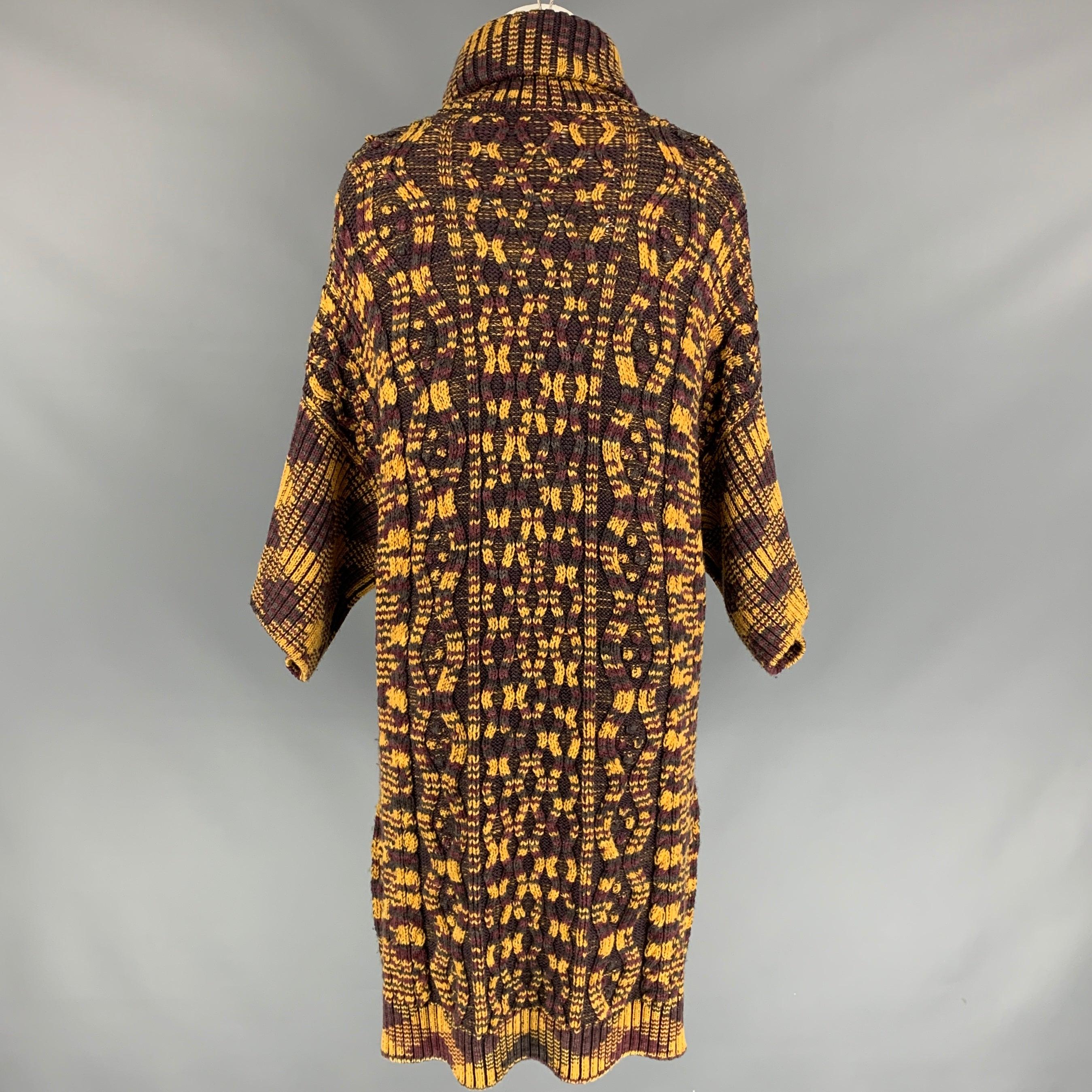 M MISSONI Size M Gold & Purple Knitted Wool Blend Oversized Turtleneck Sweater (Pull à col roulé surdimensionné en laine mélangée) Bon état - En vente à San Francisco, CA