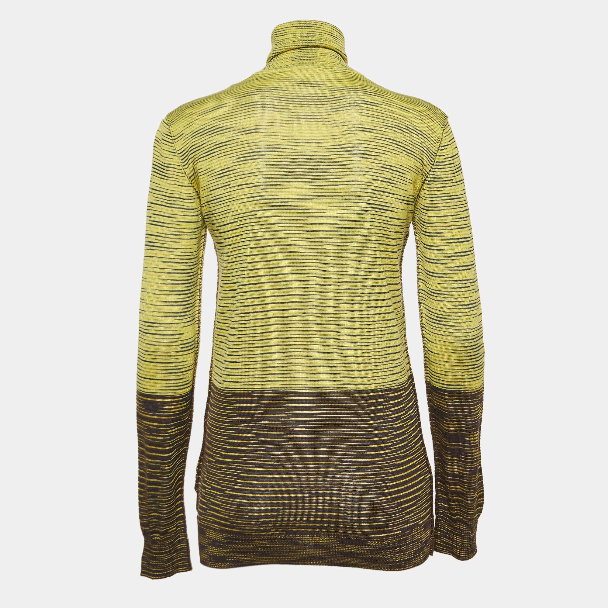 Ein Winterausflug ohne Pullover ist so gut wie unmöglich. Zum Glück  Ein stilvoller Pullover wie dieser wird Ihr Outfit immer mühelos bereichern. Entworfen mit hochwertigen Stoffen  Dieser Pullover ist kuschelig und modisch zugleich.