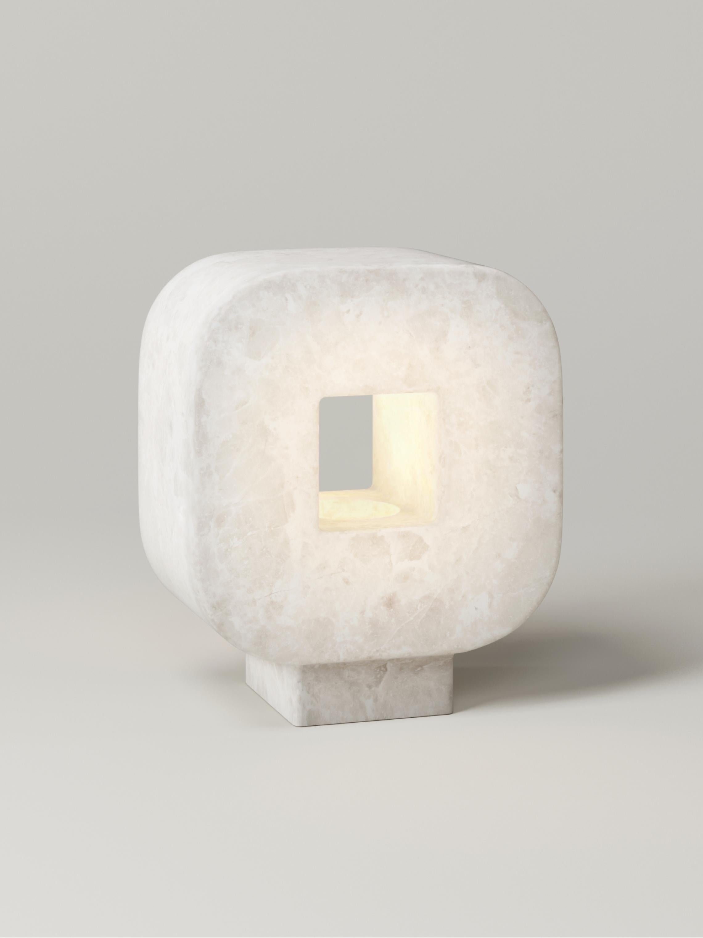 M_004 Stehlampe von Monolith Studio, Travertin im Angebot 1
