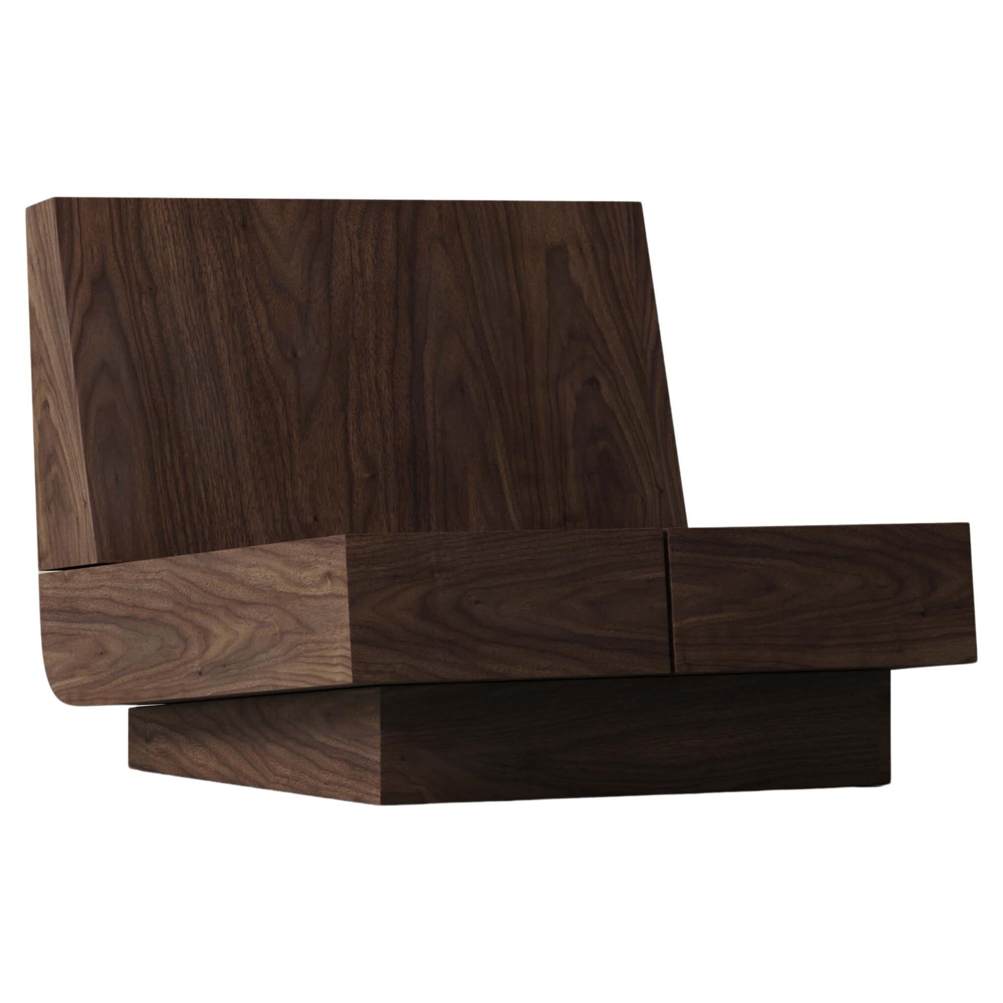 M_007 Loungesessel aus Nussbaumholz von Monolith Studio im Angebot