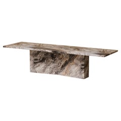 M.01 Mesa de comedor de piedra / Piedra Grigio Orobico de Lusano
