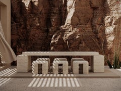 M_010 Mesa de comedor / Travertino by Monolith Studio