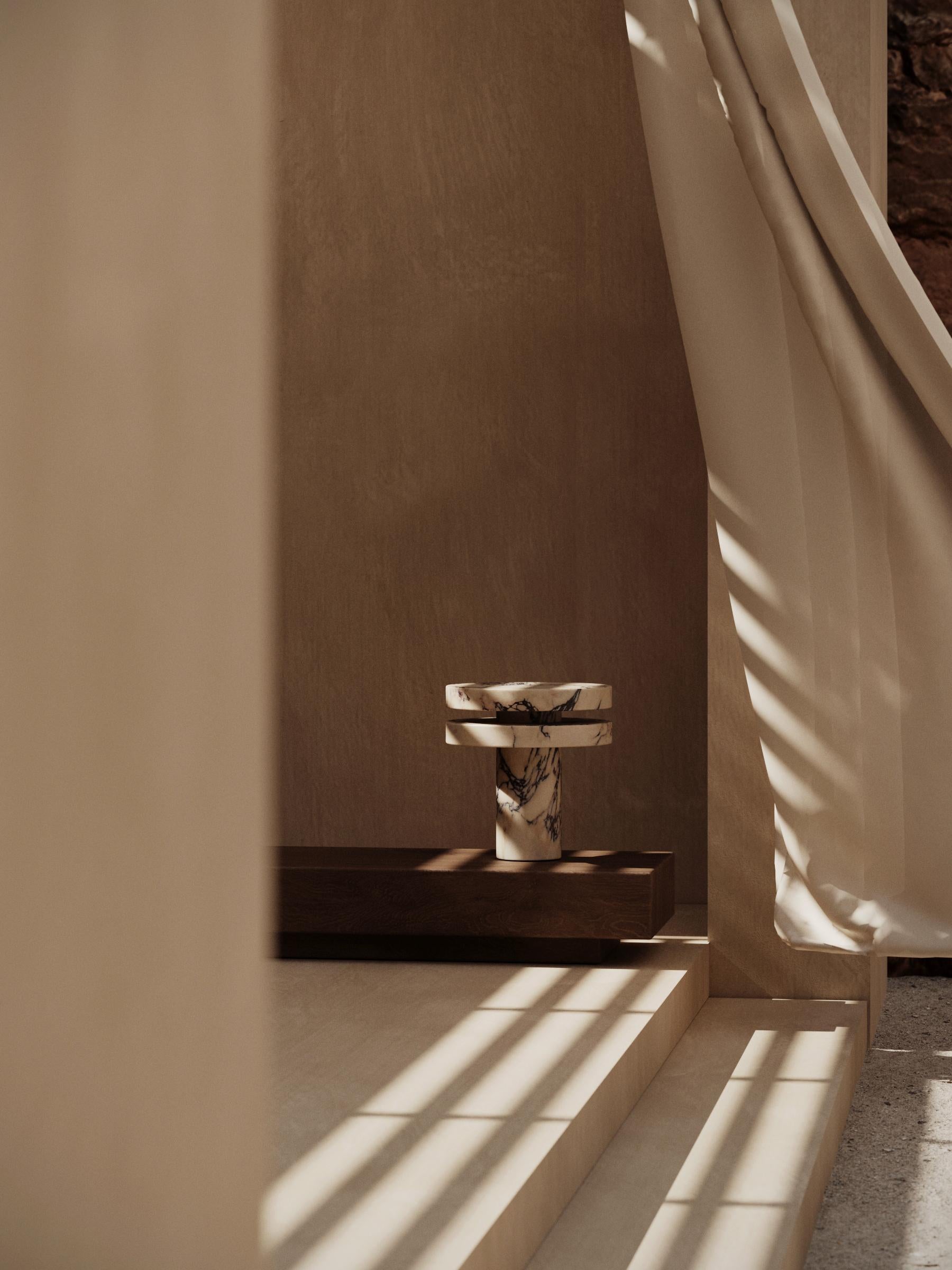 M_014 Lampe / Calacatta Viola von Monolith im Zustand „Neu“ im Angebot in Brooklyn, NY
