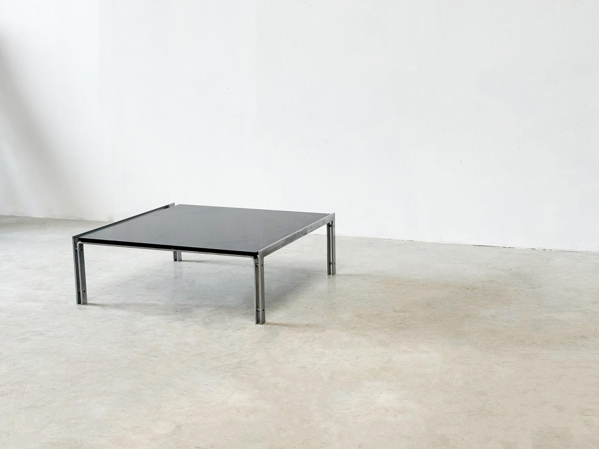 Late 20th Century M1 granite and steel coffee table by Hank Kwint for Metaform For Sale