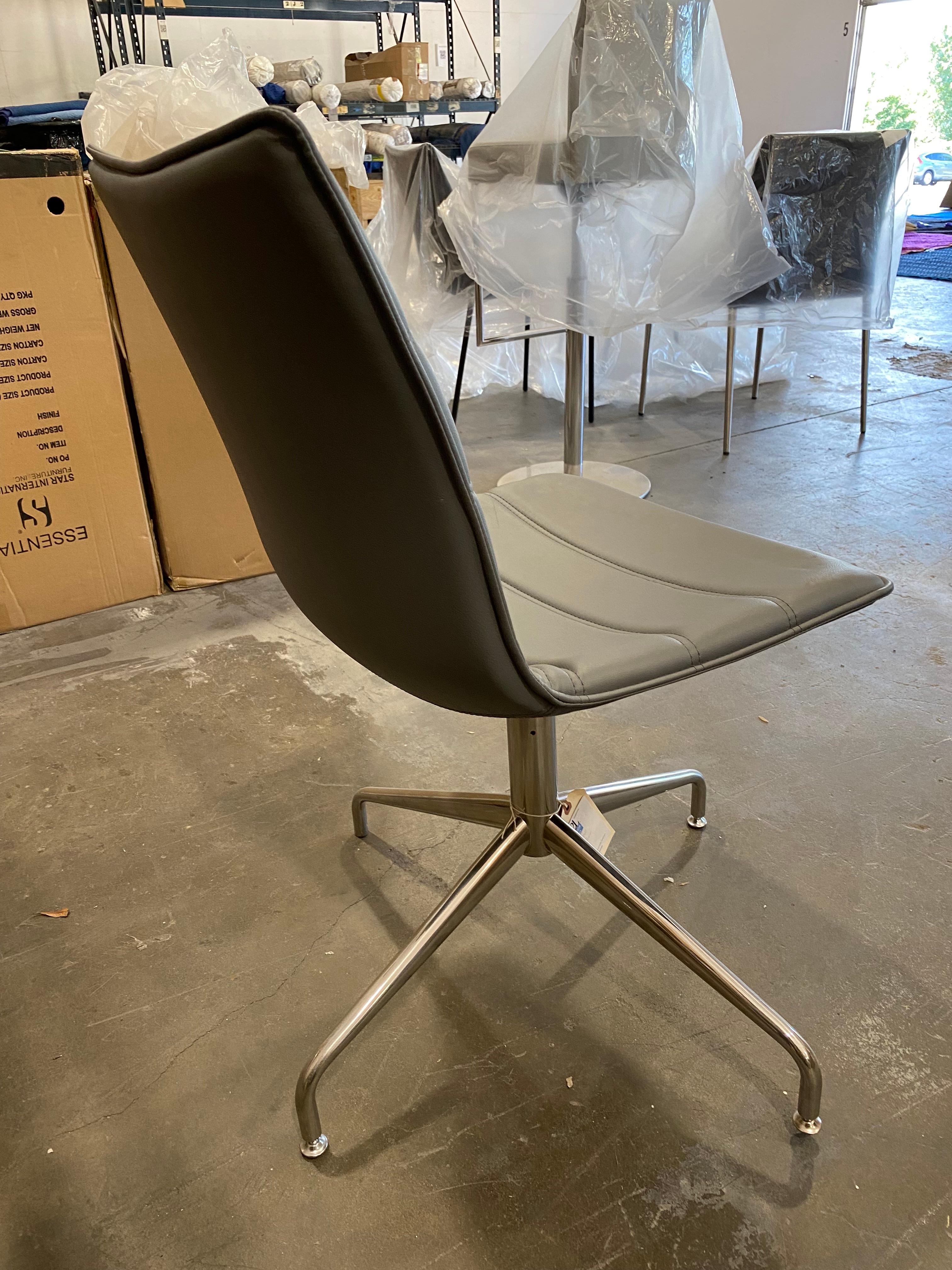 M2L M Swivel Desk Chair in STOCK For Sale 3