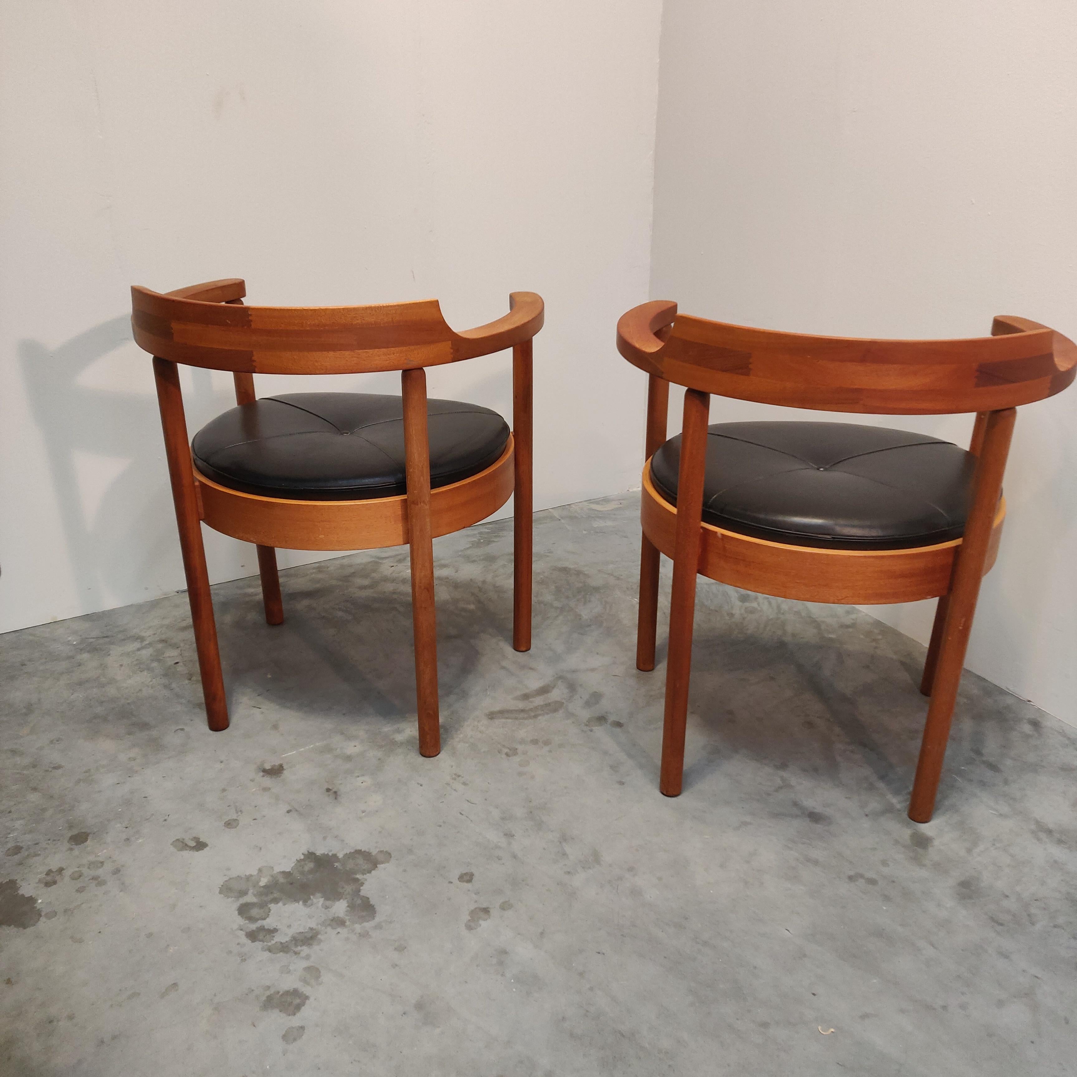 Danish M40 Chair by Henning Jensen & Torben Valeur for Munch Møbler, Denmark For Sale