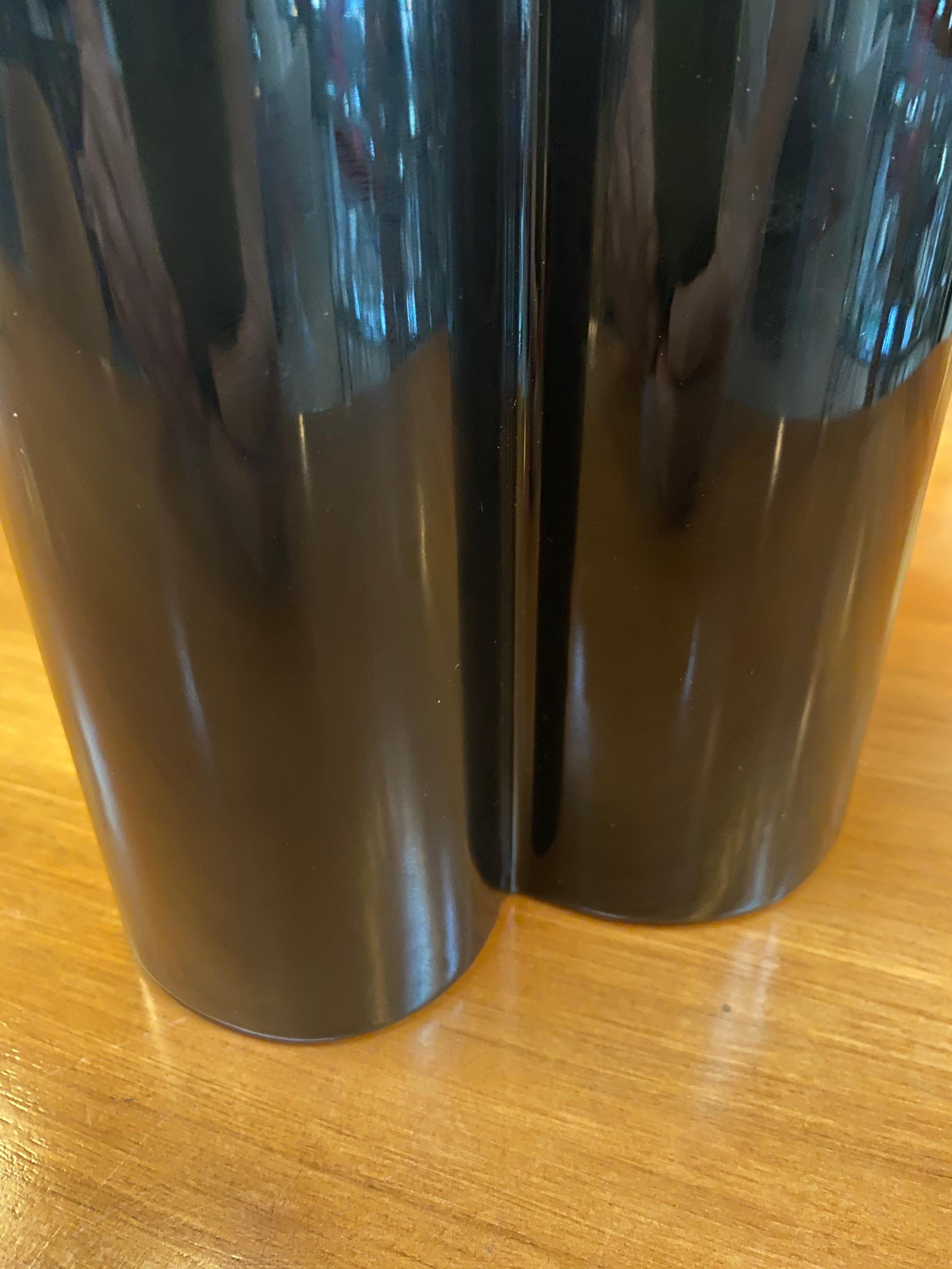 M6 Black Wavy Ceramic Vases by Angelo Mangiarotti for Fratelli Brambilla 2