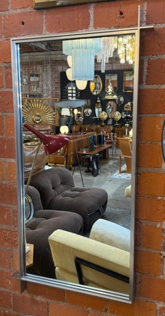 Miroir en chrome des années 39, 21e siècle, Italie