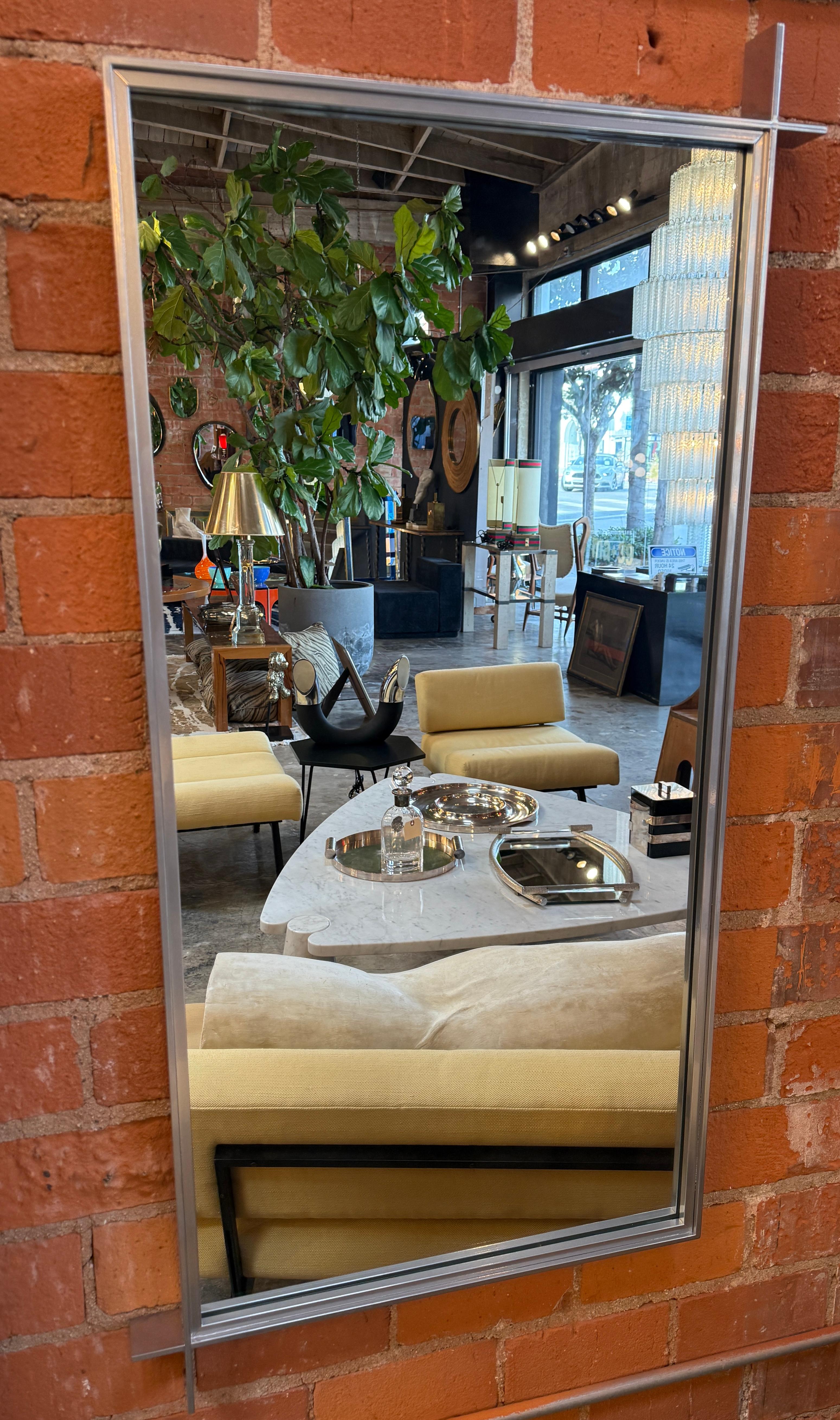 Fer Miroir en chrome des années 39, 21e siècle, Italie en vente