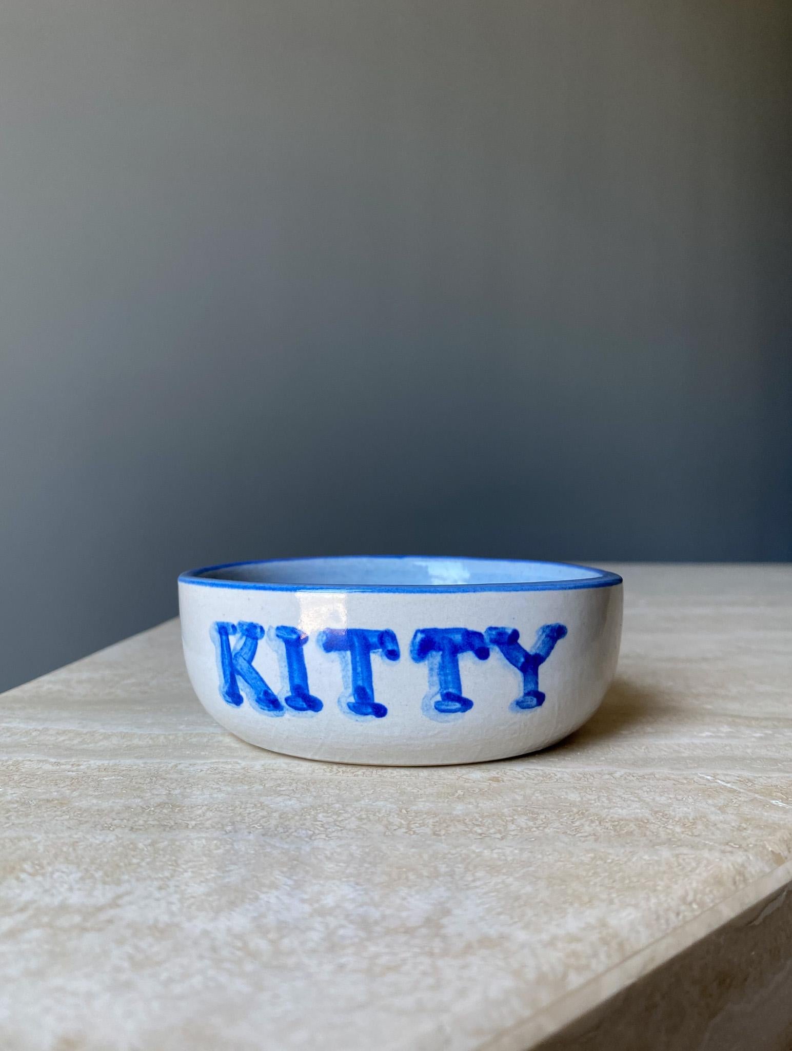 M.A. Hadley Ceramic Kitty / Cat Bowl, United States,  20th Century For Sale 4