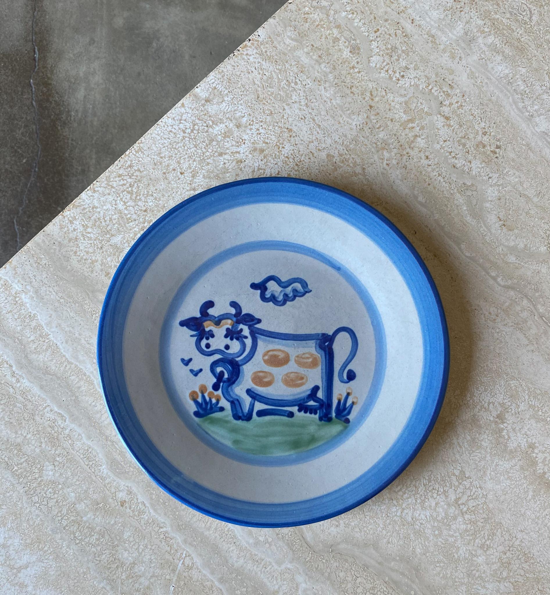 M.A. Hadley Cow Dish / Plate, United States,  20th Century In Good Condition For Sale In Costa Mesa, CA