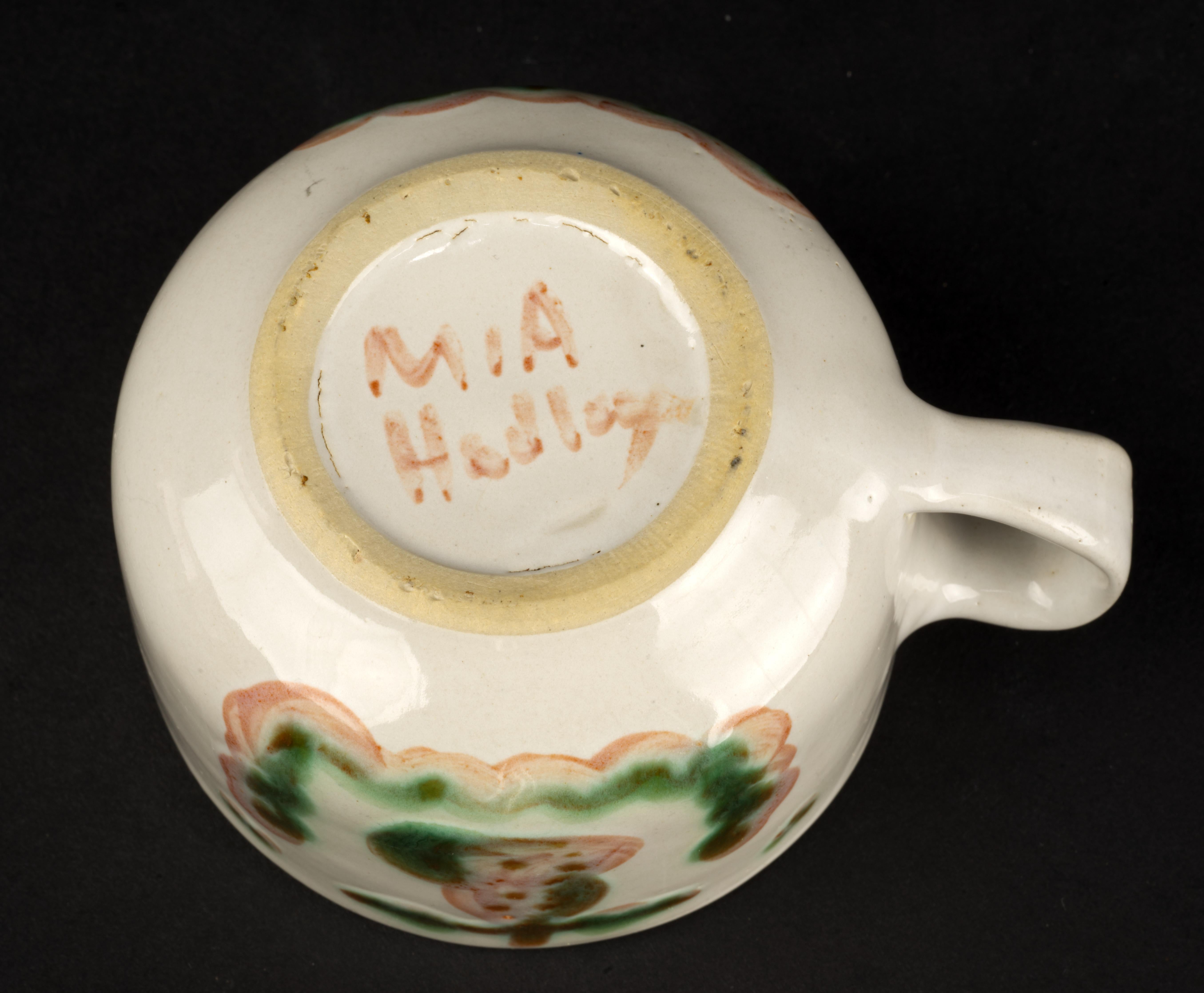 20ième siècle M.A. Hadley Pottery Set de tasses à thé et soucoupes signé et peint à la main Mid Century Country en vente