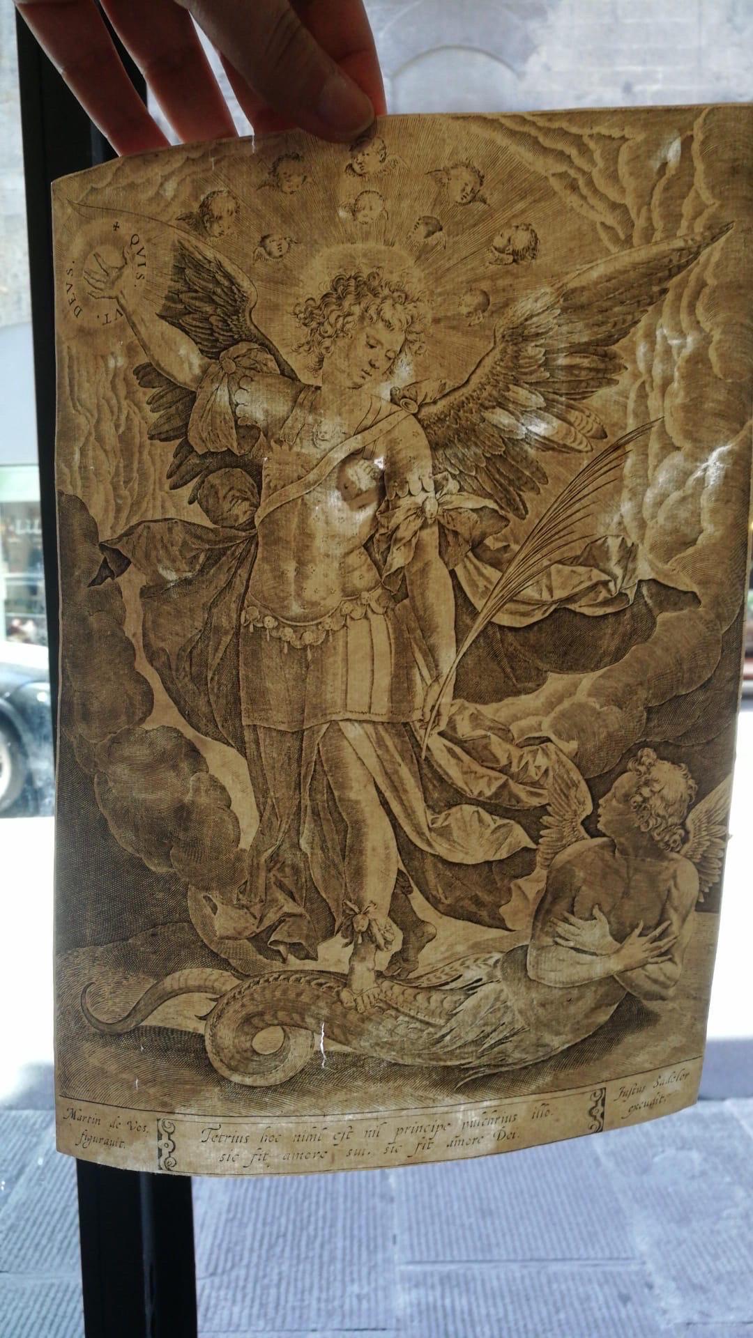 Grabado Sadeler según Maarten de Vos - San Miguel y el Dragón, s. XVI en venta 2