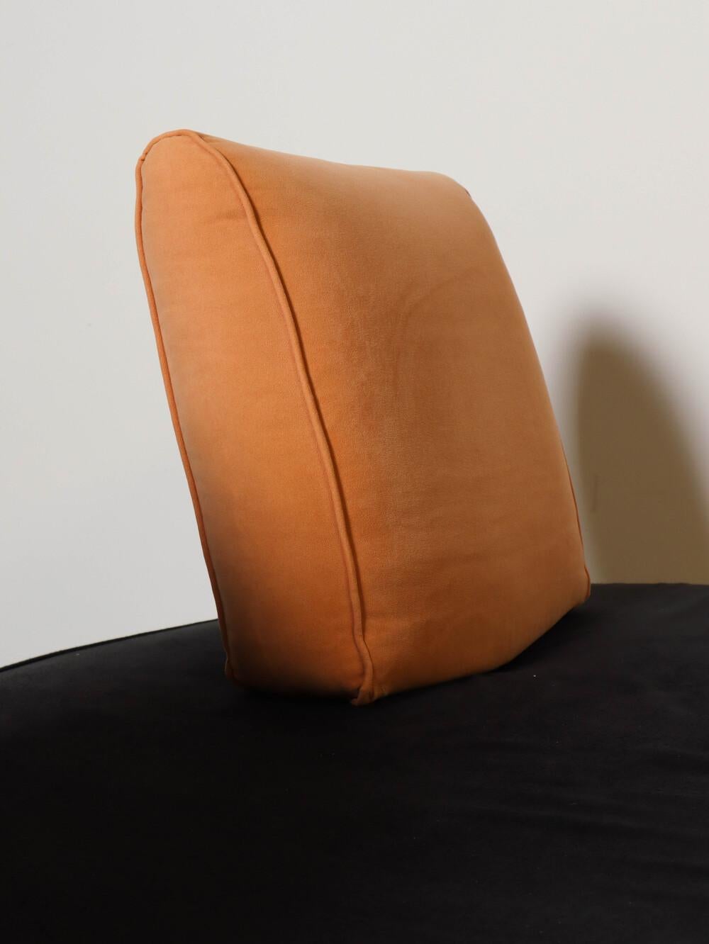 Maarten Kusters Elliptical sofa 'no stop' for Edra For Sale 1