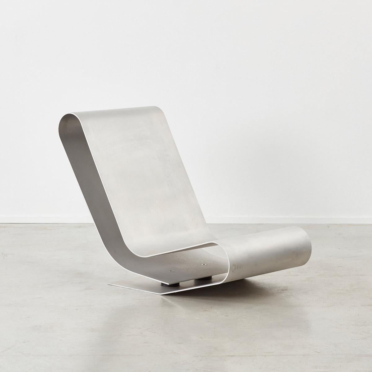 From his beginnings as an architect, Maarten van Severen is interested in investigating questions of shape, material and construction. The unified process of design and production is noticeable in his MVS LC95 low chair. Making aluminum his