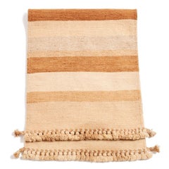 Maati Handgewebter indischer Teppich aus Wolle in Erdtönen mit Streifenmuster