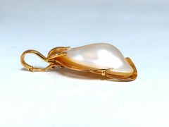 Mabe Pear Shaped Freeform Pearl Pendant 14 Karat Bale Retracts