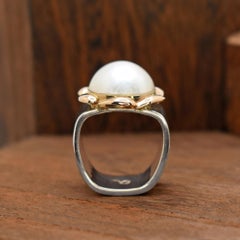 Mabé Pearl 14 Karat Gold and Sterling Silver Two-Tone Flower Cocktail Ring