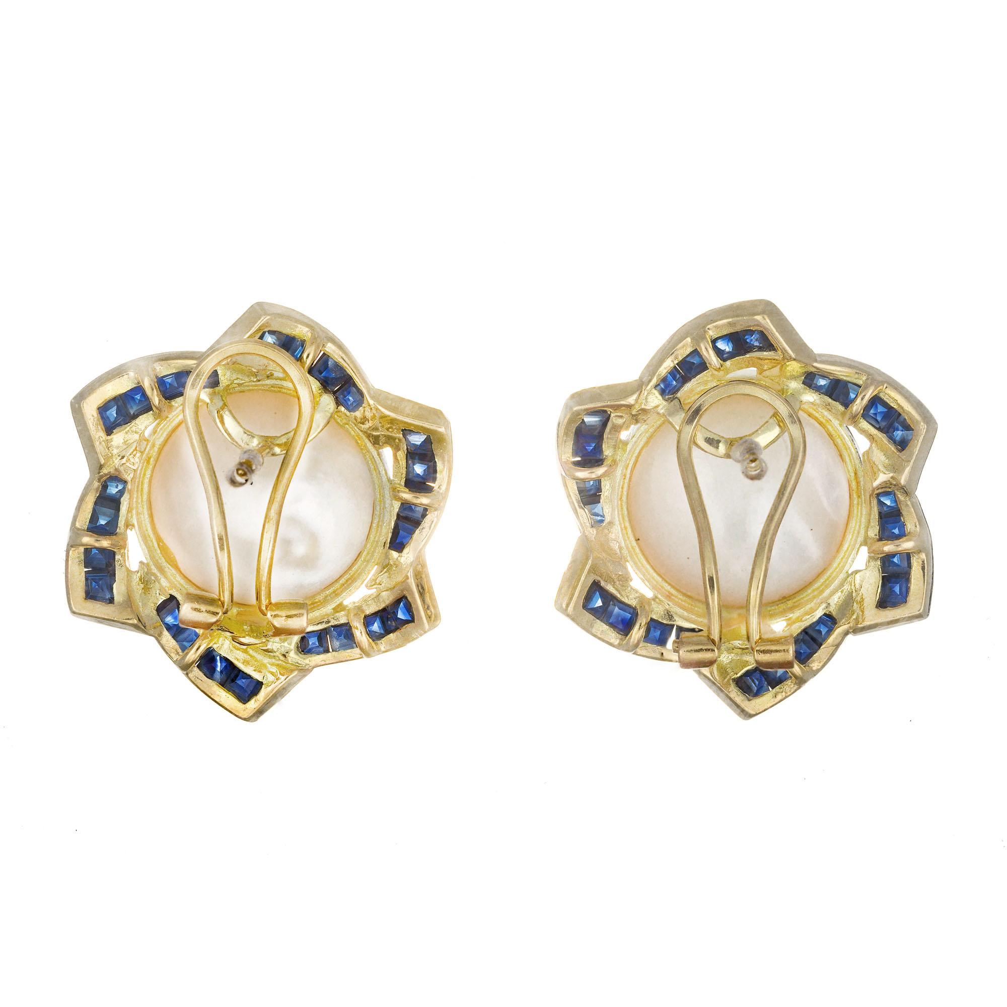 Mabe Pearl Blue Sapphire Yellow Gold Clip Post Earrings In Excellent Condition For Sale In Stamford, CT