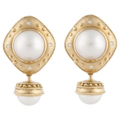 Mabé Pearl Dangle Earrings in 18 Karat Yellow Gold
