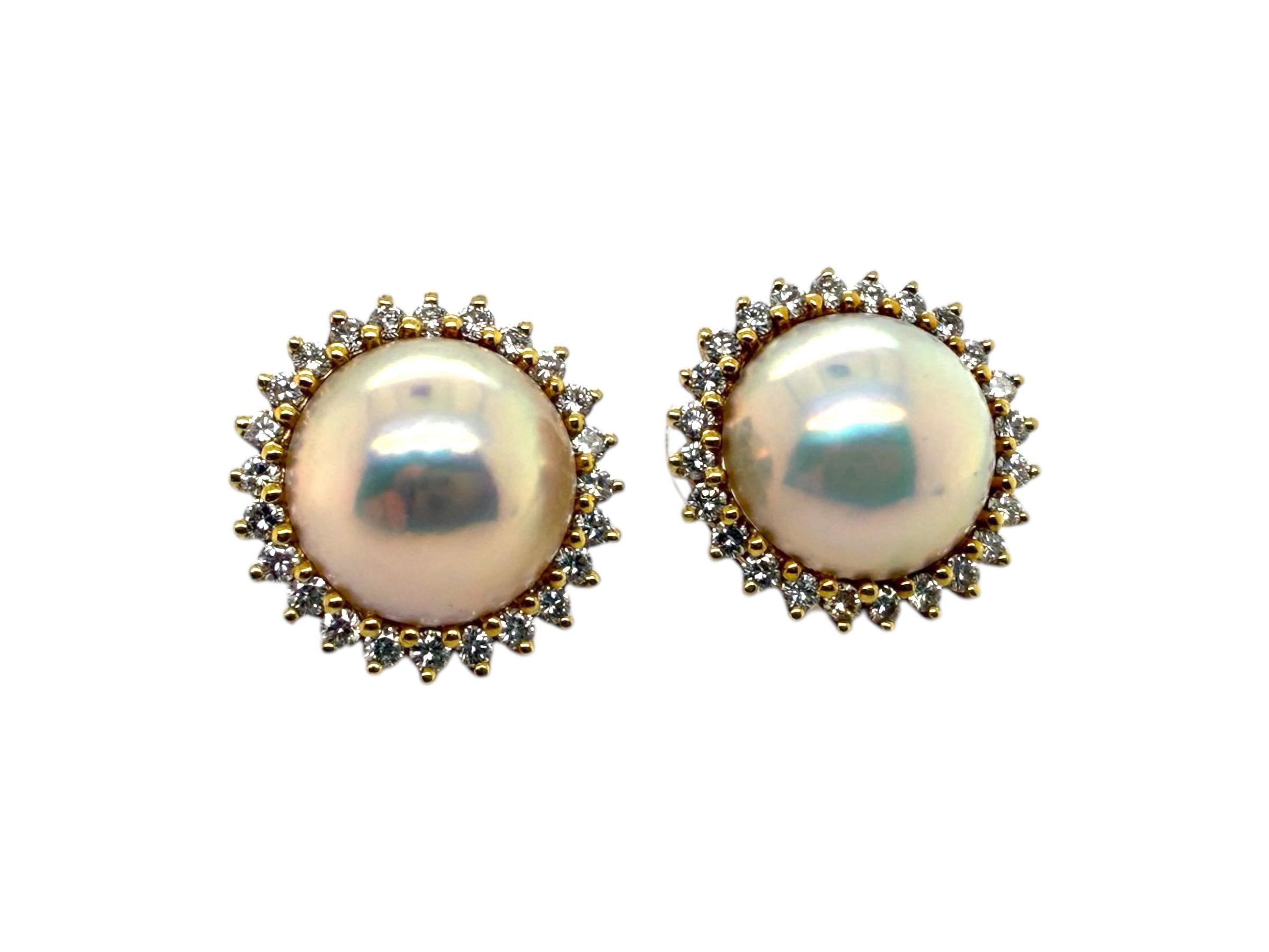 Boucles d'oreilles en or jaune 18K avec perles et diamants Mabe Pour femmes en vente