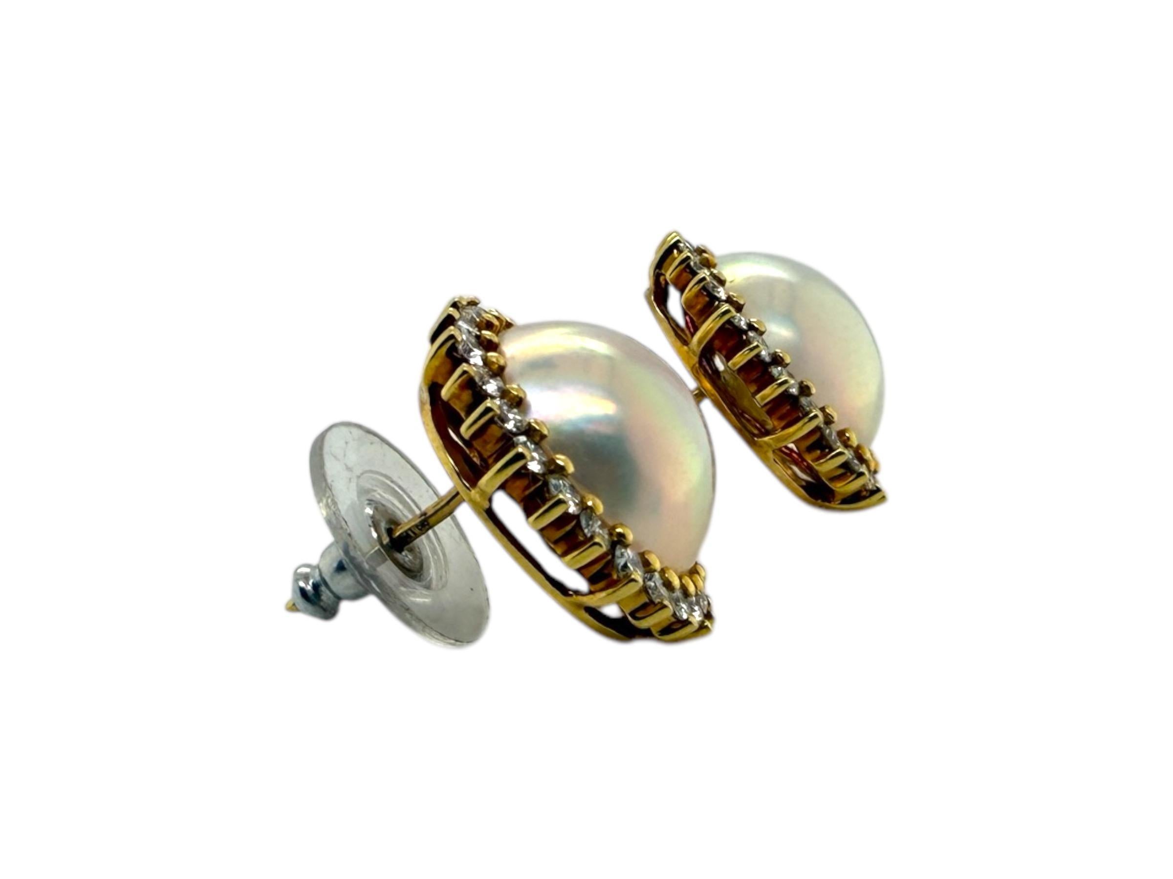 Boucles d'oreilles en or jaune 18K avec perles et diamants Mabe en vente 2