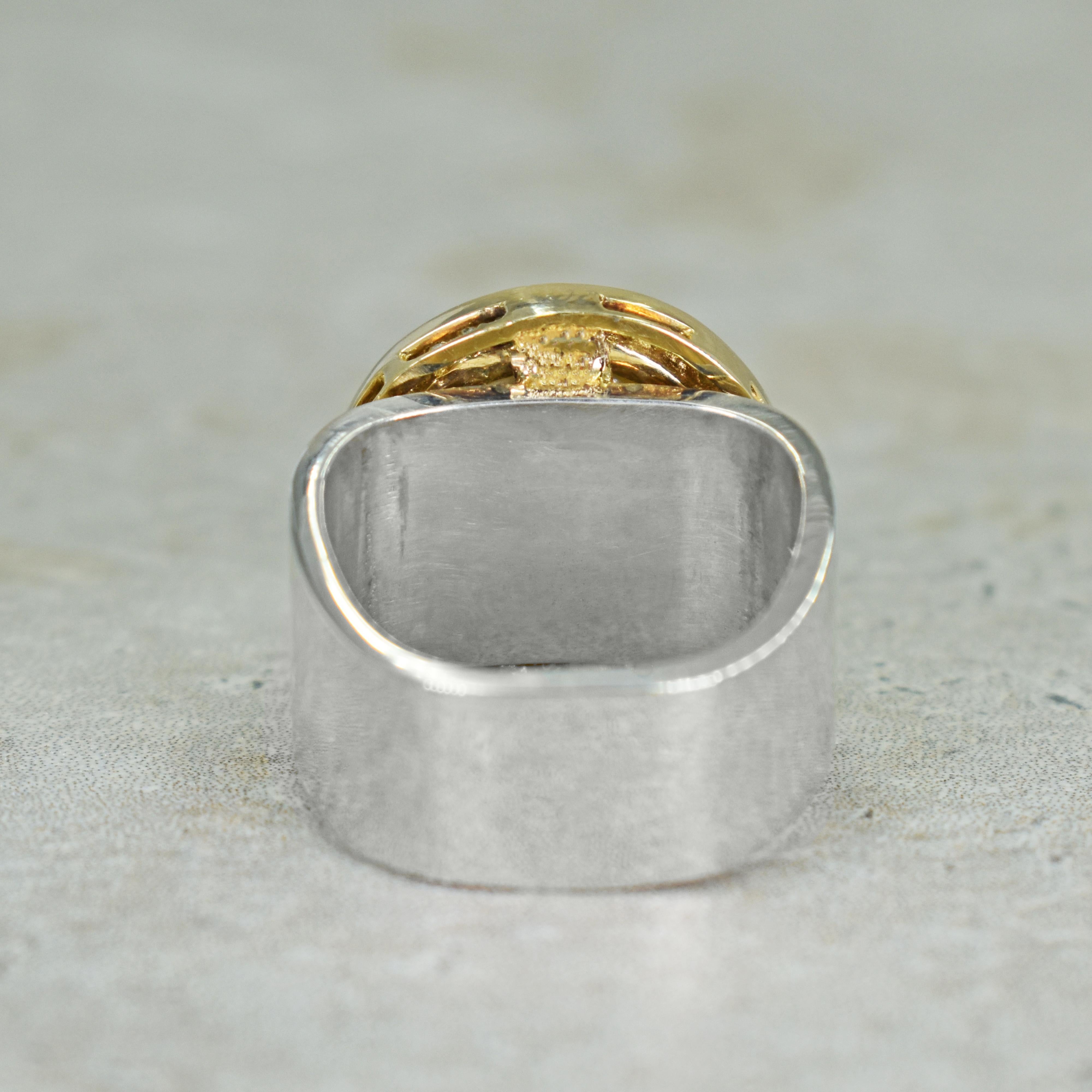 Mabe Pearl Diamond Halo Two-Tone Cocktail Ring In New Condition In Naples, FL