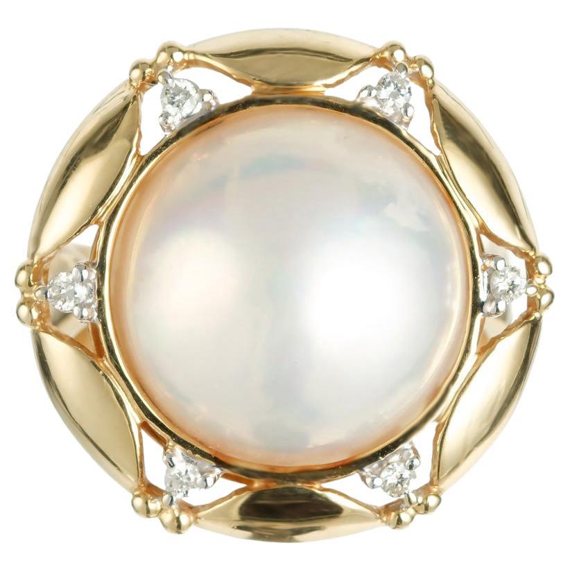 Mabe Pearl Diamond Halo Yellow Gold Cocktail Ring For Sale